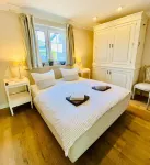 Exclusive apartment with garden and fireplace