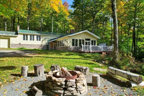 Summit Views - Last Minute Booking Promos! Mountain Retreat w/Hot Tub and Sauna