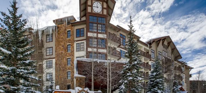 New Listing Steps from the lifts, Multiple Hot tubs/Play Pool Hotels in Copper Mountain