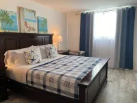Lovely Home! Paradise at Sunny Isles Beach! 2BD/2BTH Ocean View Beach Condo.