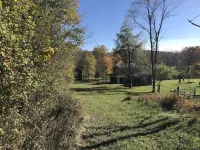 Authentic  Creekside Restored Farmhouse - Birding  w 60 AC of Wildlife Trails - 3-Star