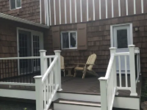 Gedney Main House:Brand new listing just remodeled! Only 8 min. to Bethel Woods! Hotels in Delaware