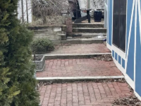 Biergarten Hideaway - Center of Downtown Blowing Rock - NEWLY LISTED Hotels in Blowing Rock