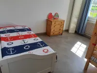 Jolie Maison Néobretonne Proche de la mer et au Calme de la Campagne! Treflez 호텔