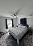 FOUR SEASON LAKE FRONT HOME - FAMILY HOLIDAYS
