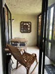 Near Beaches & Outdoor Activites! Relaxation and Fun! 2 BR/BA/LR & KITCHEN