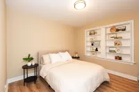 Bellsworth Bungalow Hotels in Mehlville