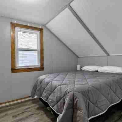 Cayuga Creek Space Rooms
