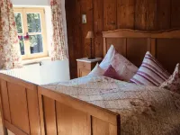 Ferienwohnung Immergrün Hotels in Görisried
