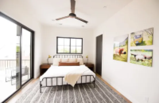 Black Ridge Villa near Sand Hollow & Zions. Sleeps 32. Private pool & hot tub.