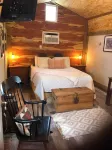 Cedar Cove Located on 10 Private Acres!