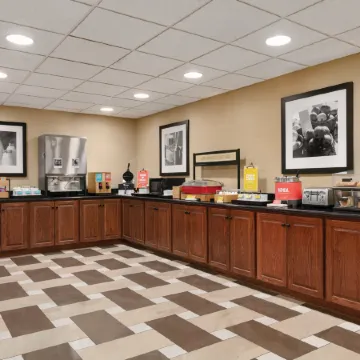 Hampton Inn & Suites Enid