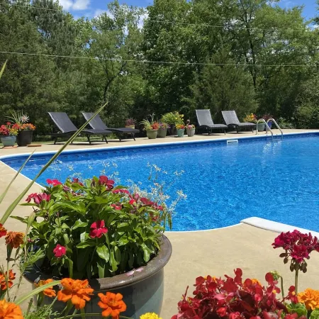 3 Bedroom Home Pool 2 Miles from Crater of Diamonds
