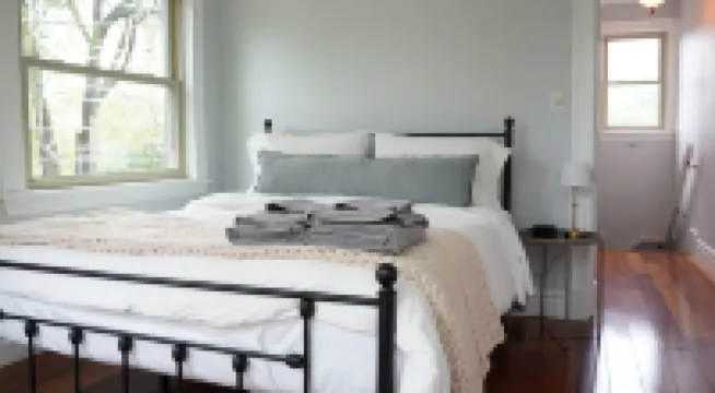 Vintage Urban Retreat Hotels near Ernest Hemingway Birthplace Museum