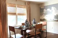 Charming Hydrangea Cottage in Sewickley Village 4bd/1.5 b - 20 min to Pittsburgh