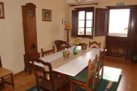 La Panera Blanca, a place with views. Hotel a Comarca de la Sidra