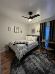 No chores! / 6 guests /⬇️stairs /🦮🐈/WI-FI/ easy access/ grill Hotels near Haysland Square