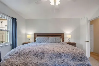 Great Notre Dame Home Close to Campus Hotels near Gwen Stiver Park