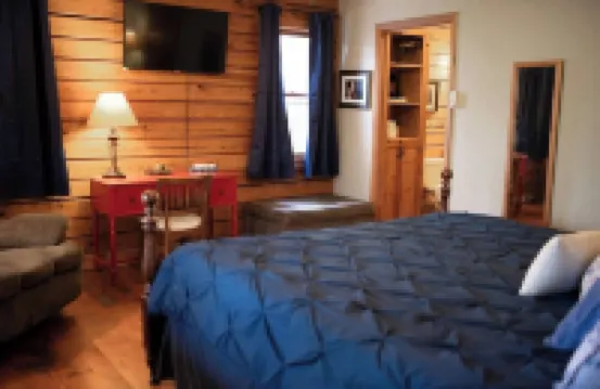 The Lodge at Hawthorn Haven