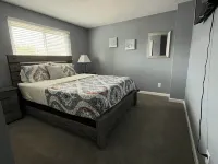 Huge Family Retreat w/Game Room & Movie Theater - balcony