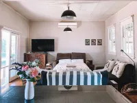 Chaffcutters Cottage - Pet friendly cottage in idyllic rural setting.