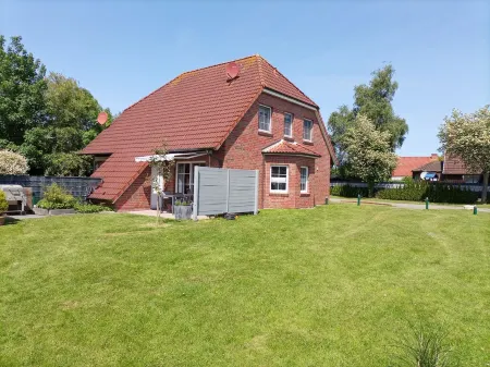 Vacation home Finkenburg in the heart of East Frisia Отели в г. Брокмерланд