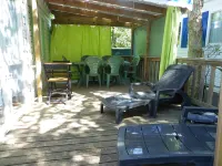 Découvrez le Camping Bois Soleil Dans le Confort de Notre Mobil Home ! Hotel a Saint-Georges-de-Didonne