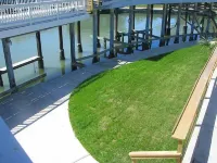 Lowest Prices Ever!! 8Br 6 BA Pool, Hot Tub on Water