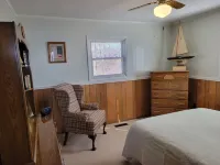 The Barge Inn has amazing views of beautiful Kentucky Lake. Hôtels à : 