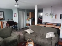Cozy Apartment in the Heart of Downtown Geneva
