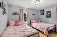 Pinky Promise You’ll Love It! Perfect for Brides, Bachelorettes & Girls Weekend