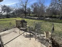 Winnie's Place- Highland Lakes/Hill Country Hotels in Marble Falls