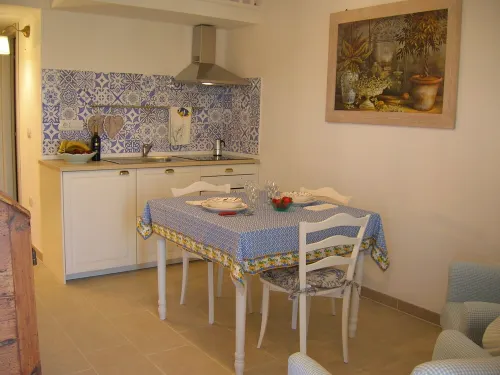 LA VELA suite Hotels in Orosei