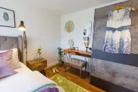 Luxury what ever the weather Hotels in Wellington