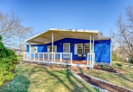 Blue Ridge Haven: Close: 5 mins to Biltmore House & 10 mins to Downtown Отели рядом с достопримечательностью «Университет Уэстерн Каролина»