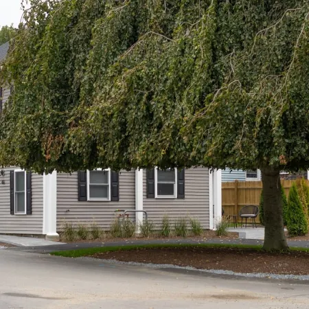 3 BR in the Heart of Middletown, Minutes from Beach!