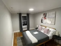 Wonderful new cozy 3 bedroom min from the casino 鄰近Otis Library的酒店