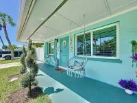 Newly renovated  Cozy Beach Cottage A1/2 of a duplex, 3min walk to beach