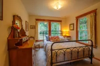 Redwood Coastal Custom Farmhouse “Fleurhaven”