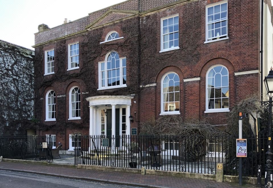 hotel overview picture