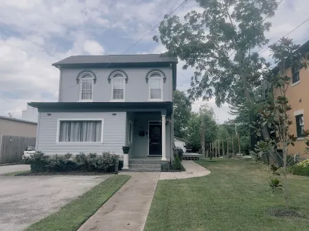 Cozy 1-bedroom apt in Victorian Era House minutes walking to Downtown Lexington