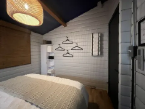 Blue Ox Bungalow- Explore & Unwind!
