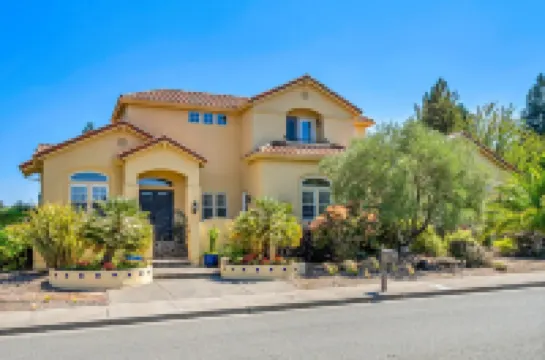 Wine Country Luxury Retreat - Pool Sauna Spa Views