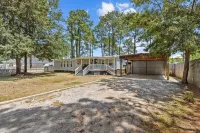 Pet Friendly Boat Parking White Sand Beaches 30-A. Bikes, Beach Chairs, Umbrella