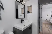 Modern Condo Located in the Resort Village of Seven Devils. Great Views!