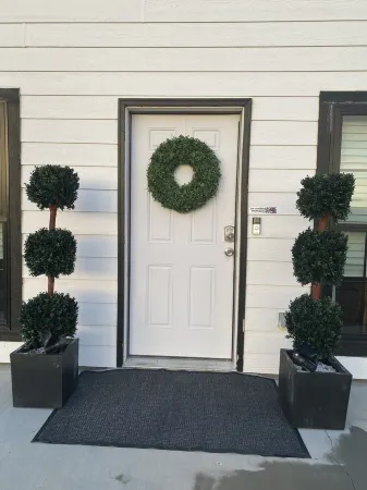 Rivers Edge Cottage! Отели в г. Cascade County