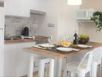 Stylish Apartments Higueras Sea View Pool All Year Hotel di Vícar