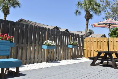 Cozy Private Stay. Near Ami Beaches & Img Academy. Boats and Jetskies Driveway. - Bungalows