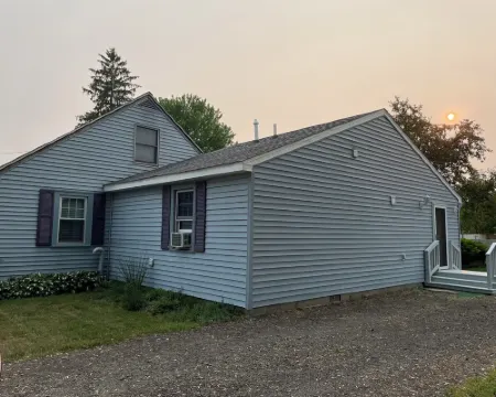 Sweet Serenity in Bemus Point Hotele w: Ellery