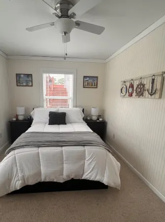 Coastal Cottage in Kill Devil Hills Отели рядом с достопримечательностью «Райт Бразерс Нешнел Мемориал»